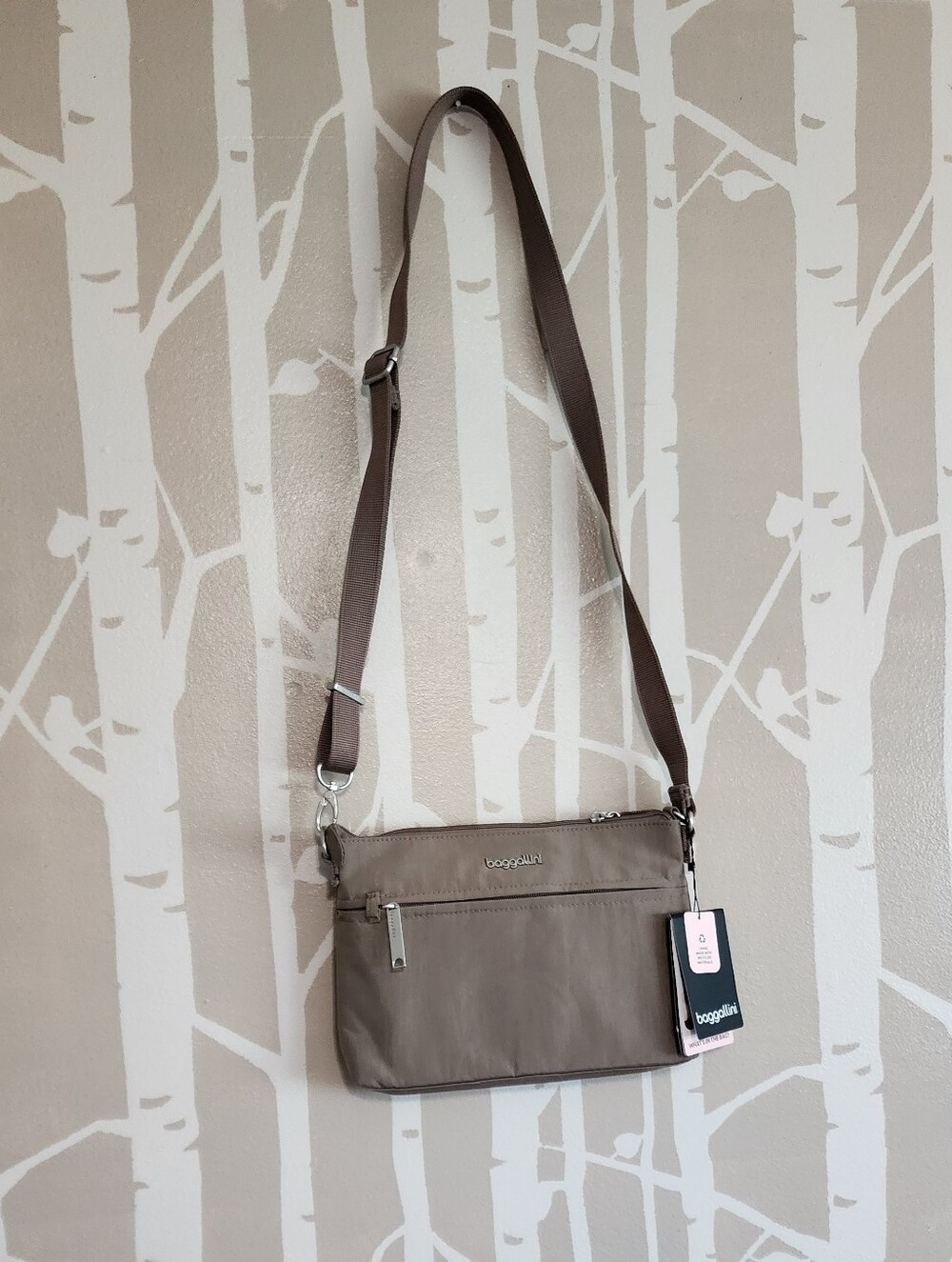 Baggallini: Portobello "Memento" Crossbody Bag